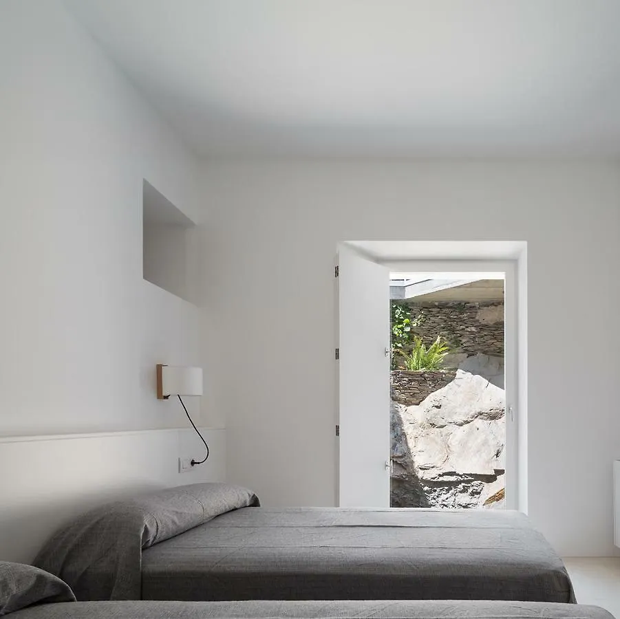 Centric Townhouse With Sea View - Casa Marta Βίλα Cadaqués