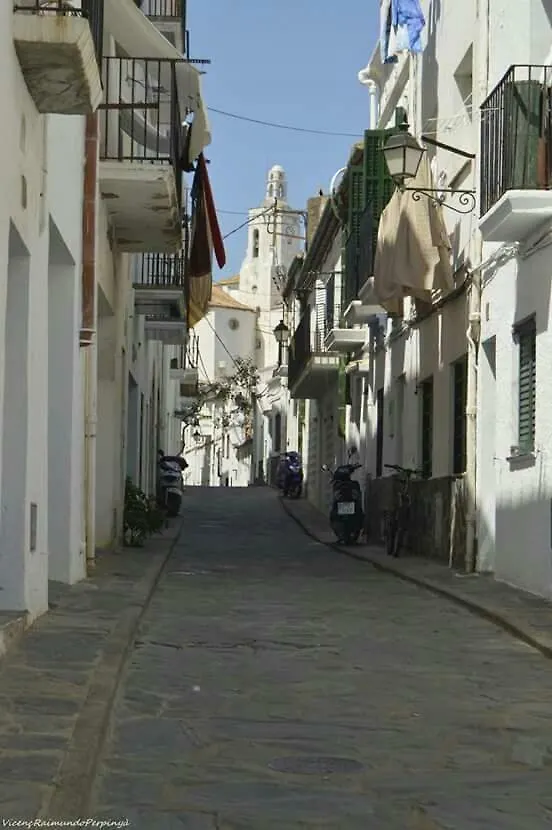 Centric Townhouse With Sea View - Casa Marta Βίλα Cadaqués